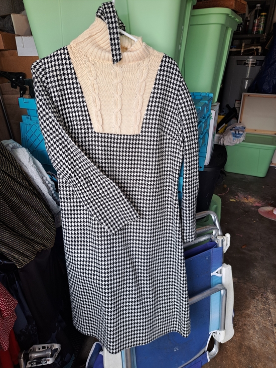 Vintage Dresses & Skirts - Vintage Black & Cream Houndstooth Knit Dress with Cable Yoke
